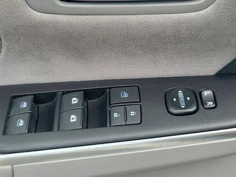 Used 2017 Toyota Camry XSE image 24