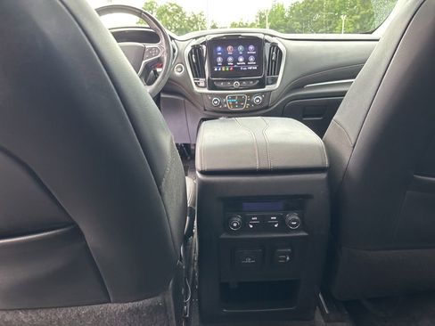 Used 2020 Chevrolet Traverse Premier w/ Redline Edition FWD image 21