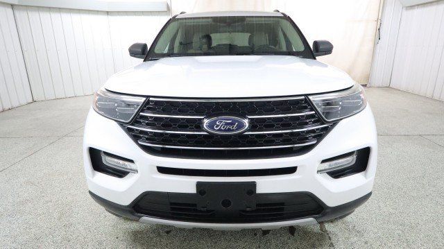 Used 2020 Ford Explorer XLT w/ Equipment Group 202A RWD image 7