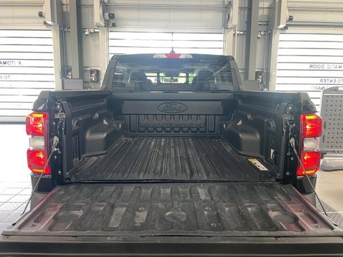 Used 2023 Ford Maverick Lariat w/ Lariat Luxury Package image 26