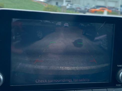 Used 2020 Nissan Sentra SV FWD image 27