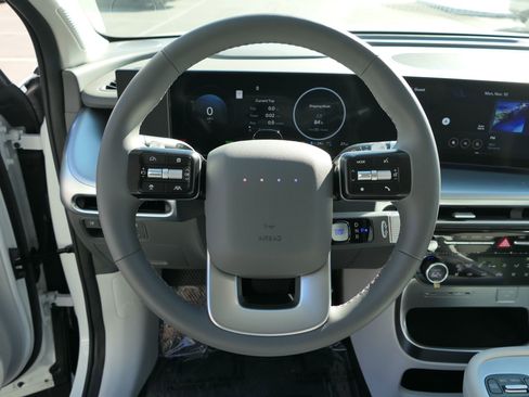 New 2026 Hyundai Ioniq 9 SEL AWD/4WD image 11