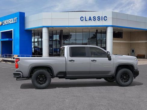 New 2026 Chevrolet Silverado 2500 ZR2 AWD/4WD image 5
