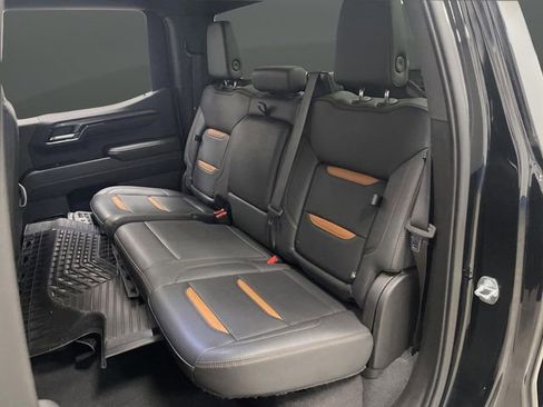 Used 2023 GMC Sierra 1500 AT4 image 34