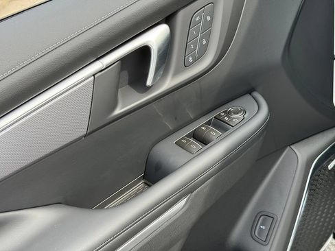 New 2026 Buick Enclave Sport Touring w/ Power Package FWD image 17
