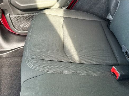 Used 2021 Jeep Wrangler Unlimited Sahara image 29