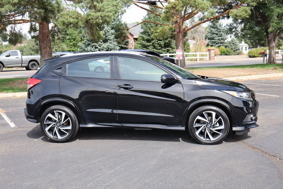 Used 2019 Honda HR-V Sport image 3