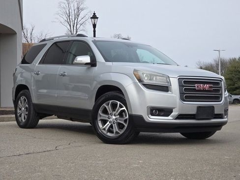 Used 2016 GMC Acadia SLT w/ Open Road Package image 2