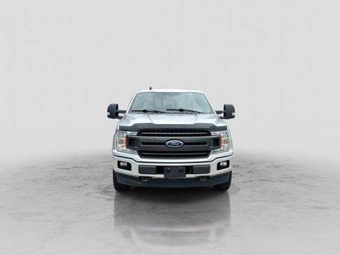 Used 2019 Ford F150 XLT w/ Equipment Group 302A Luxury AWD/4WD image 12