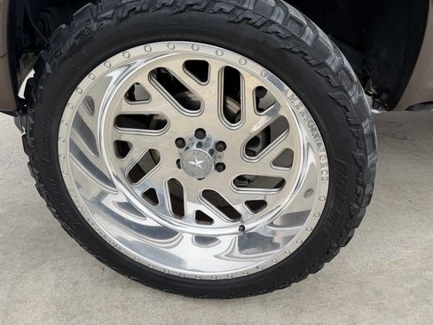 Used 2016 Ford F150 King Ranch w/ Equipment Group 601A Luxury image 8