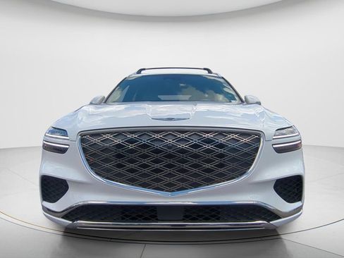 Used 2026 Genesis GV70 2.5T Advanced AWD/4WD image 2
