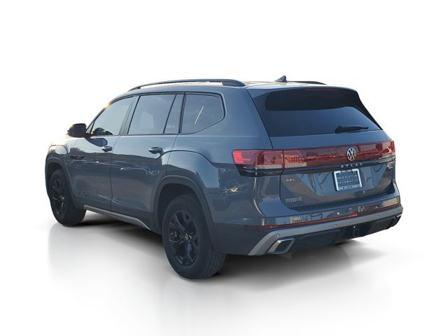 Used 2024 Volkswagen Atlas Peak Edition SEL AWD/4WD image 5