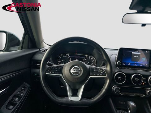 Used 2021 Nissan Sentra SV image 29