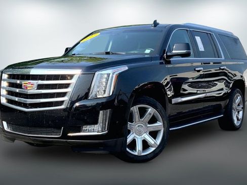 Used 2017 Cadillac Escalade ESV Luxury AWD/4WD image 12