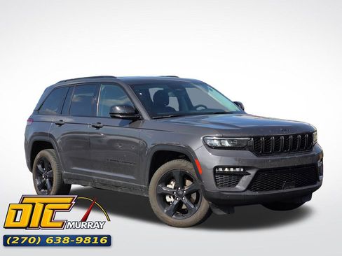 Used 2024 Jeep Grand Cherokee Limited w/ Black Appearance Package image 1