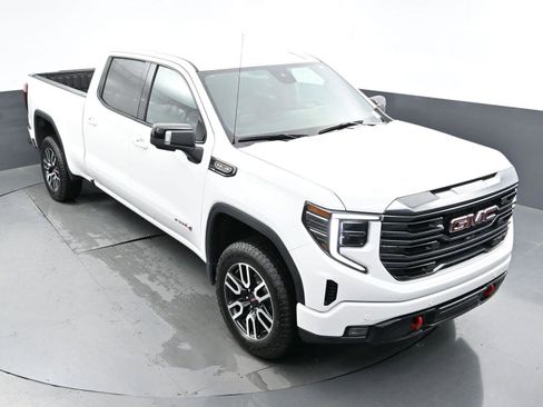 Used 2024 GMC Sierra 1500 AT4 w/ AT4 Preferred Package image 36