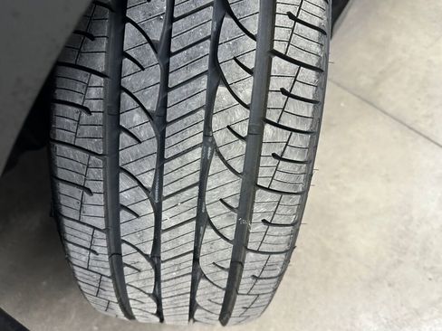 Used 2019 Ford Escape SE image 33