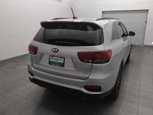 Used 2019 Kia Sorento S FWD image 7