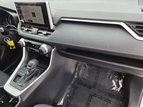 Used 2024 Toyota RAV4 LE image 20