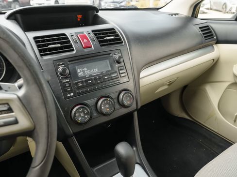 Used 2014 Subaru Crosstrek 2.0i Premium AWD/4WD image 19