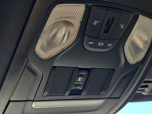 Used 2019 RAM 1500 Big Horn AWD/4WD image 16