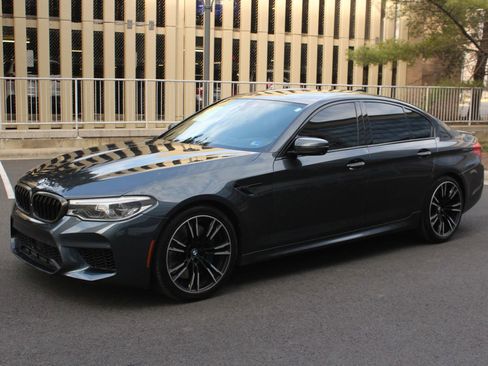 Used 2018 BMW M5 w/ Executive Package AWD/4WD image 11