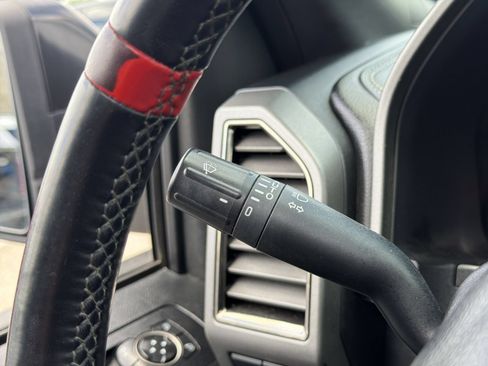 Used 2019 Ford F150 Raptor w/ Equipment Group 802A Luxury AWD/4WD image 35