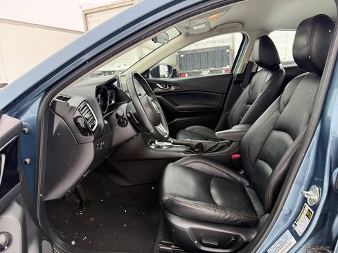Used 2014 MAZDA MAZDA3 s Touring image 9