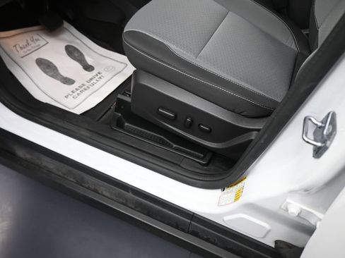 Used 2017 Ford C-MAX SE image 42