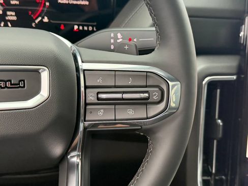 New 2026 GMC Yukon Denali w/ Sun & Power Step Package AWD/4WD image 40