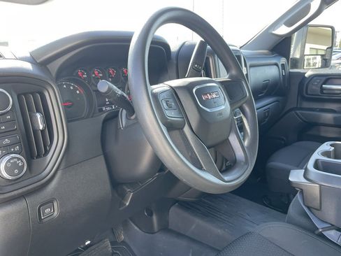 Used 2023 GMC Sierra 2500 Pro w/ Gooseneck/5TH Wheel Package image 9