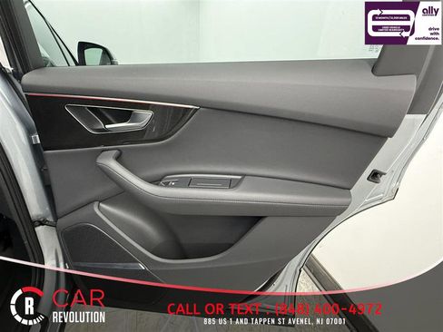 Used 2024 Audi Q7 3.0T Premium Plus image 46