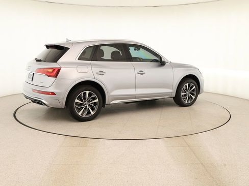 Certified 2023 Audi Q5 2.0T Premium w/ Convenience Package AWD/4WD image 7