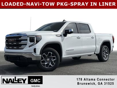 New 2025 GMC Sierra 1500 SLE w/ Preferred Package