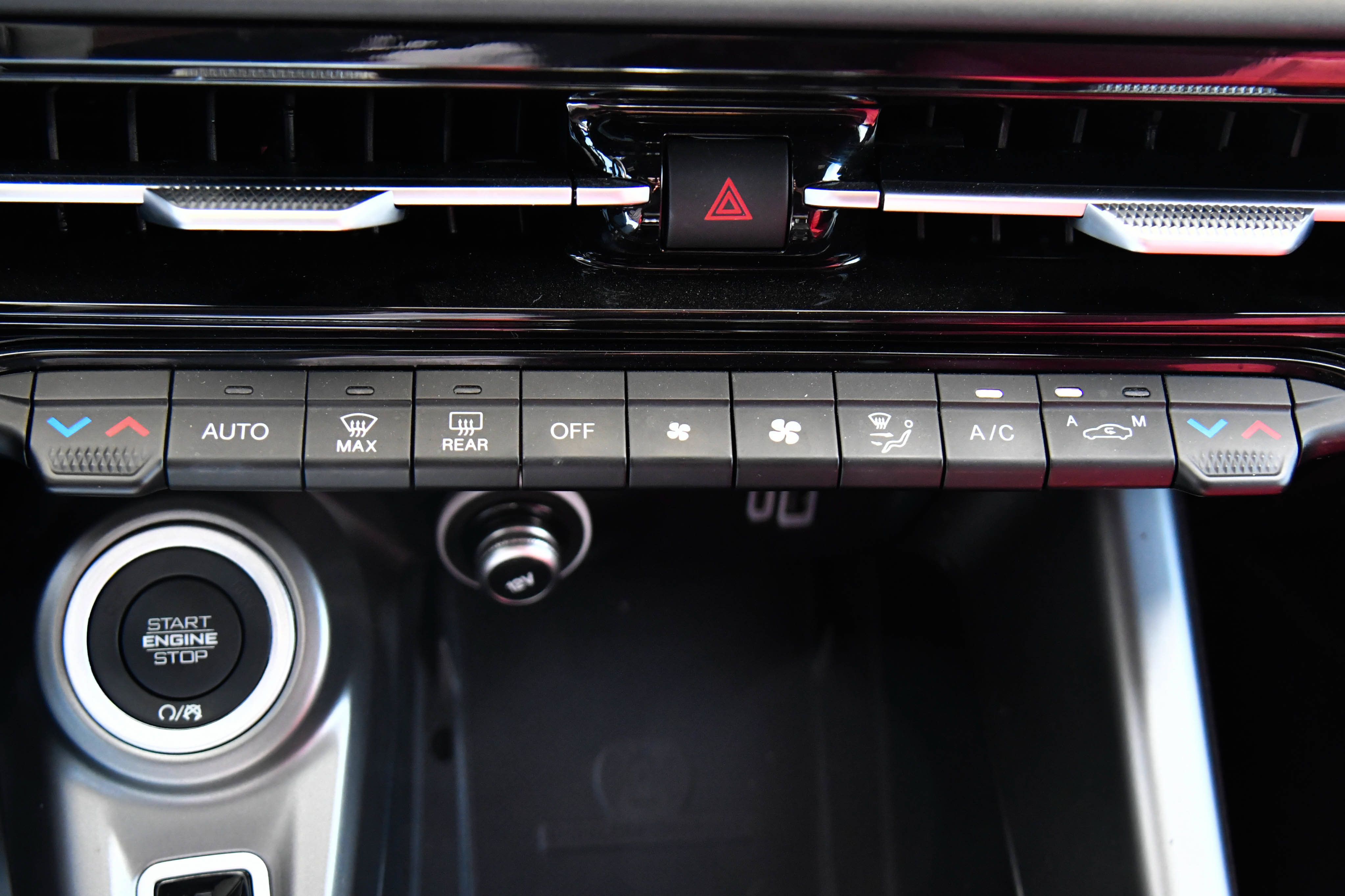 Used 2024 Dodge Hornet R/T Plus AWD/4WD image 26