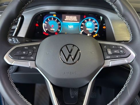 New 2026 Volkswagen Atlas Cross Sport SE image 12