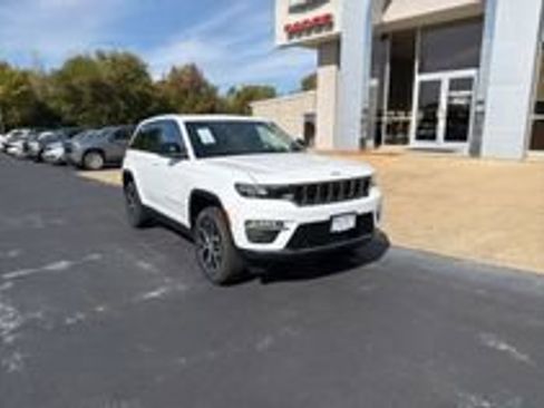 New 2025 Jeep Grand Cherokee Limited w/ Luxury Tech Group II image 2