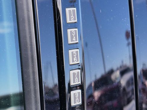 Used 2023 Ford F150 Lariat w/ Equipment Group 502A High image 16