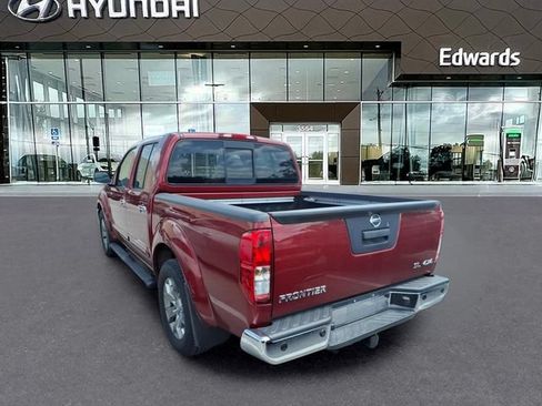 Used 2019 Nissan Frontier SL AWD/4WD image 7