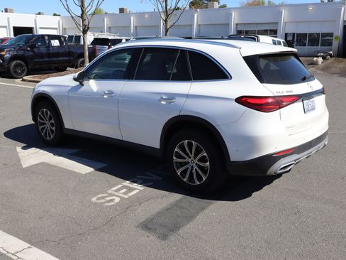 Used 2024 Mercedes-Benz GLC 300 300 image 19