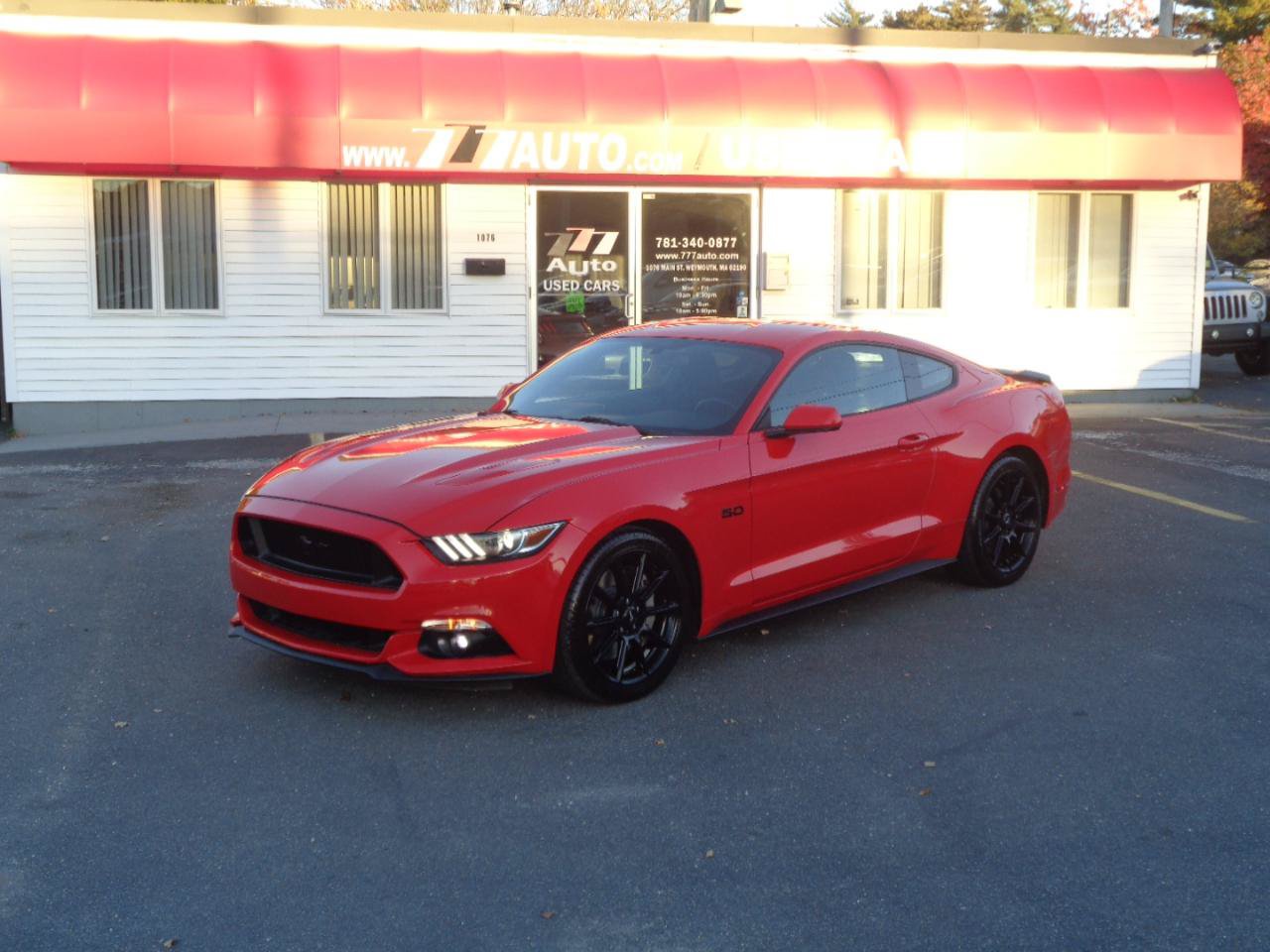 Used 2016 Ford Mustang GT w/ Black Accent Package RWD image 10