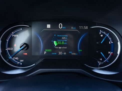 Used 2025 Toyota RAV4 XLE w/ Weather Package image 17