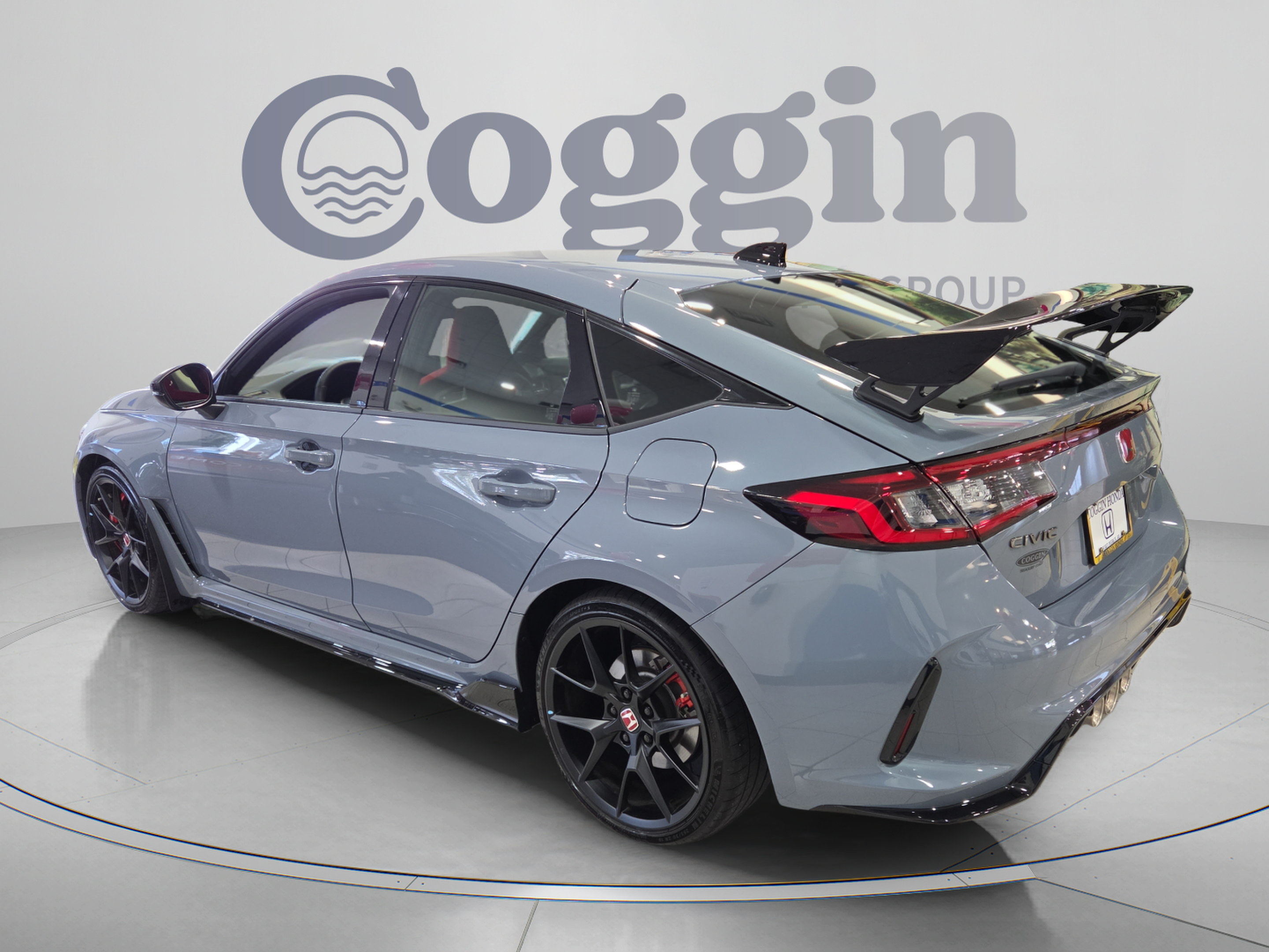 Used 2026 Honda Civic Type R image 3