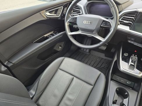 Used 2024 Audi Q4 e-tron Premium Plus w/ Premium Plus image 38