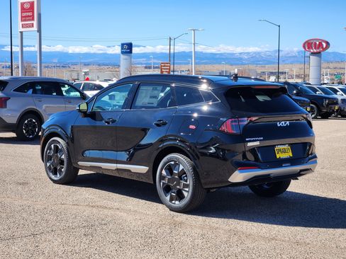 New 2026 Kia Sportage SX image 3