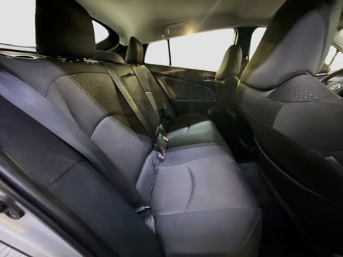 Used 2022 Toyota Prius LE FWD image 29