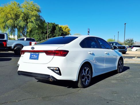 Used 2021 Kia Forte LXS image 6
