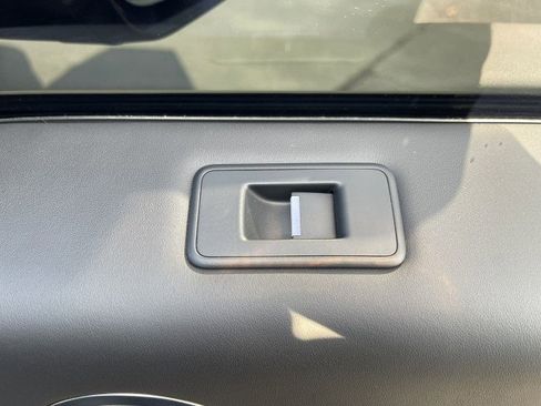 Used 2016 Land Rover Range Rover Sport SVR image 71