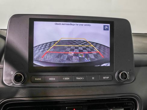 Used 2023 Hyundai Kona SEL image 8