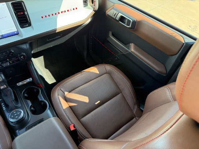Used 2023 Ford Bronco Heritage Edition AWD/4WD image 24